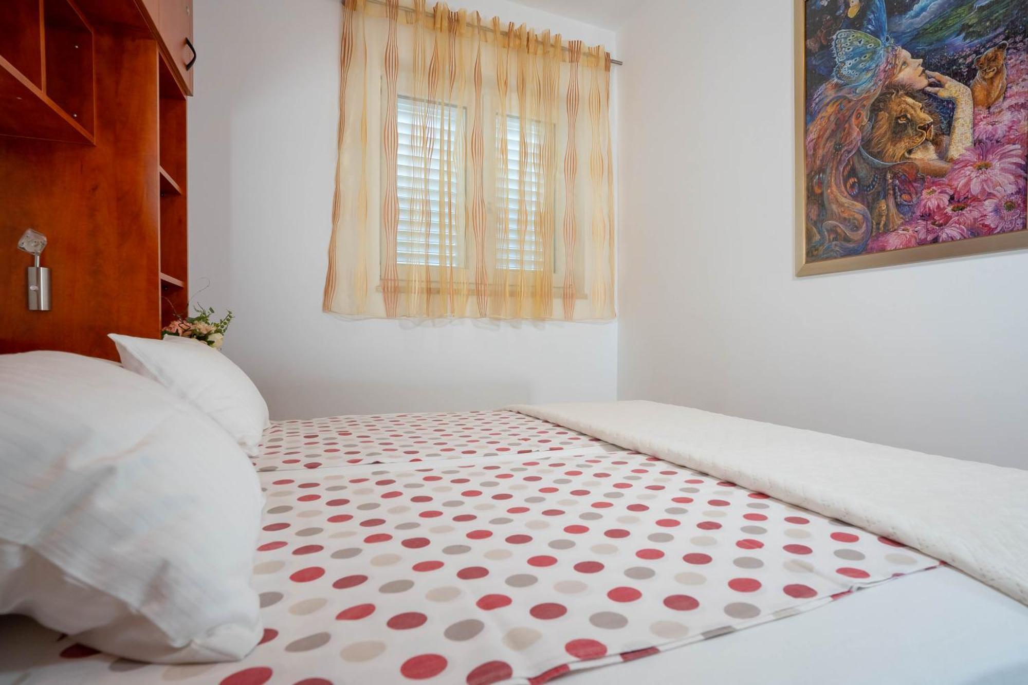 Apartments Angela Makarska Extérieur photo
